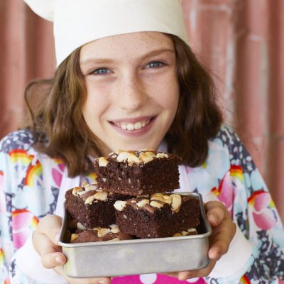 2002-Easiest-brownies-for-kids-to-whip-up-in-a-minute-3-opt