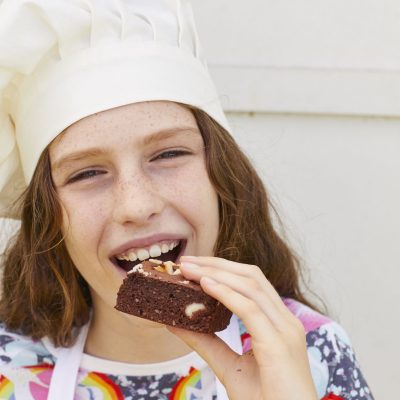 2002-Easiest-brownies-for-kids-to-whip-up-in-a-minute-7-opt